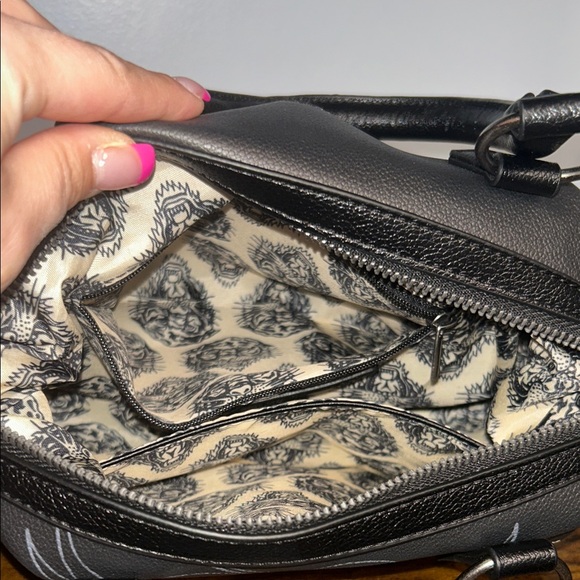 Ed Hardy Black and Pink Floral Satchel - Picture 7 of 11